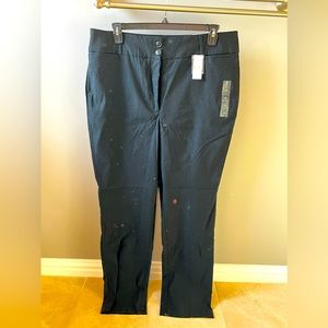 Black Straight Leg pants- NWT- Size 20- Lane Bryant